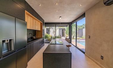 Villa en venta Tulum de 3 habitaciones con piscina privada, Ideal para AIRBNB o vivirla