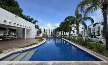 Casa en Venta en Playa del Carmen de 2 habitaciones en Residencial con Alberca