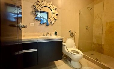 Venta de Apartamento en el PH The Rivage Tower, Avenida Balboa