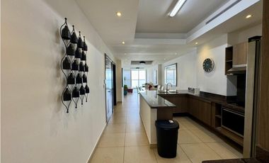 Venta de Apartamento en el PH The Rivage Tower, Avenida Balboa