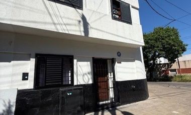 PH en venta c/ cochera en La Plata
