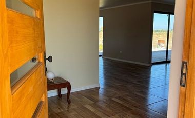 Casa en Arriendo en Brisas de Santa Rita parcela 32