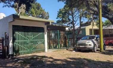 Casa en venta - 2 Dormitorio 1 Baño - Cochera - 127Mts2 - San Bernardo del Tuyú