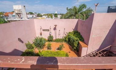 Casa en venta - 4 Dormitorios 4 Baños - Córdoba