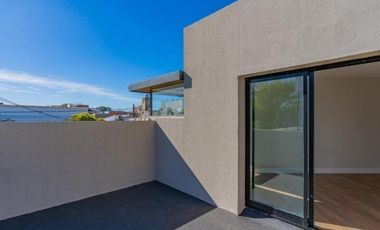 Casa en venta - 4 Dormitorios 3 Baños - 430mts2 - Mar del Plata