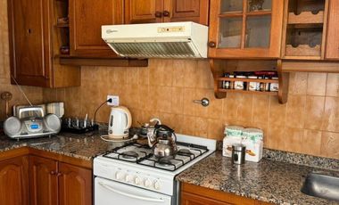 Casa en venta - 2 Dormitorios 1 Baño - 468mts2 - Chivilcoy
