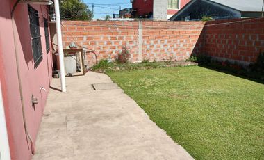Casa en venta - 2 Dormitorios 2 Baños - 500Mts2 - Zárate