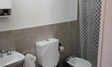 Casa en venta - 2 Dormitorios 2 Baños - 500Mts2 - Zárate