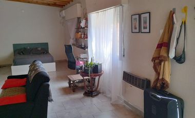 Casa en venta - 2 Dormitorios 2 Baños - 500Mts2 - Zárate