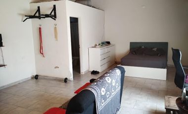 Casa en venta - 2 Dormitorios 2 Baños - 500Mts2 - Zárate