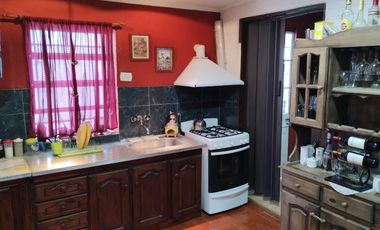 Casa en venta - 2 Dormitorios 2 Baños - 500Mts2 - Zárate