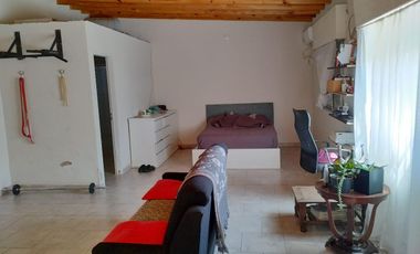 Casa en venta - 2 Dormitorios 2 Baños - 500Mts2 - Zárate