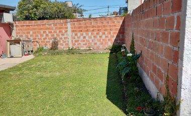 Casa en venta - 2 Dormitorios 2 Baños - 500Mts2 - Zárate