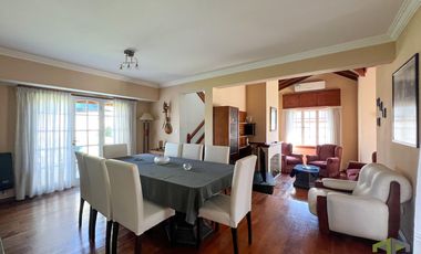 Casa de 4 Habitaciones en Venta