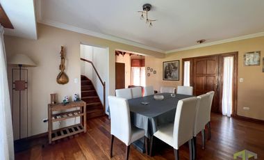 Casa de 4 Habitaciones en Venta