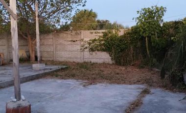 Casa en venta - 2 Dormitorios 1 Baño - Las Toninas