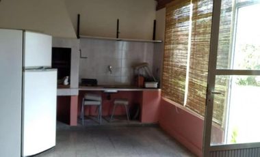 Casa en venta - 3 Dormitorios 2 Baños - Cochera - 400Mts2 - Miramar