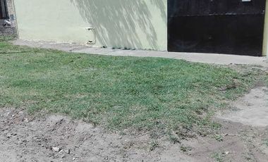 Casa en venta - 4 Dormitorios 2 Baños - 200Mts2 - Quequén