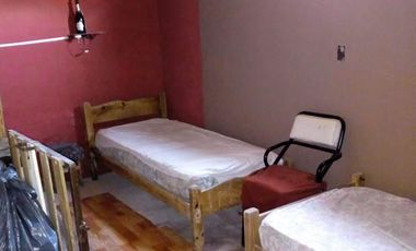 Casa en venta - 4 Dormitorios 2 Baños - 200Mts2 - Quequén