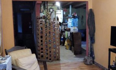 Casa en venta - 4 Dormitorios 2 Baños - 200Mts2 - Quequén