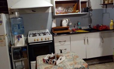 Casa en venta - 4 Dormitorios 2 Baños - 200Mts2 - Quequén