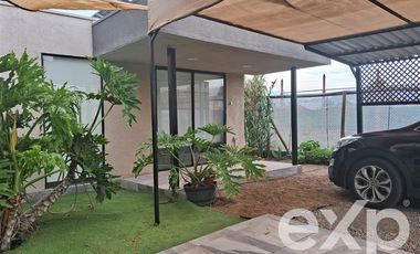 Casa en Venta en Dos Oriente 286 , Huertos Familiares . Til Til Región Metropolitana