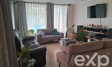 Casa en Venta en Dos Oriente 286 , Huertos Familiares . Til Til Región Metropolitana