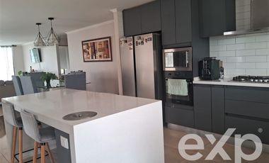 Casa en Venta en Dos Oriente 286 , Huertos Familiares . Til Til Región Metropolitana