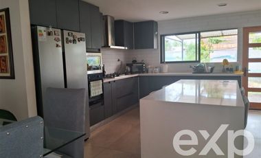 Casa en Venta en Dos Oriente 286 , Huertos Familiares . Til Til Región Metropolitana