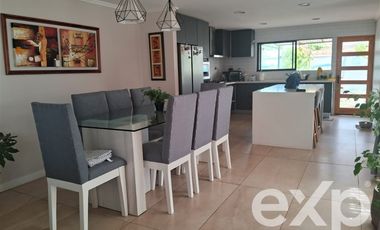 Casa en Venta en Dos Oriente 286 , Huertos Familiares . Til Til Región Metropolitana