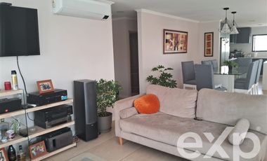 Casa en Venta en Dos Oriente 286 , Huertos Familiares . Til Til Región Metropolitana