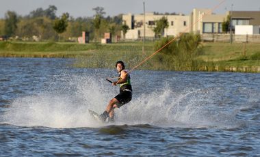Lote en Venta - Puertos del Lago, Barrio Amarras