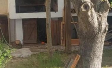 Casa en venta - 4 Dormitorios 2 Baños - Las Toninas