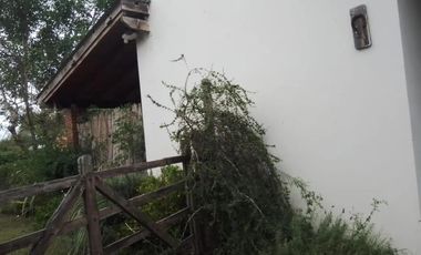 Casa en venta - 4 Dormitorios 2 Baños - Las Toninas