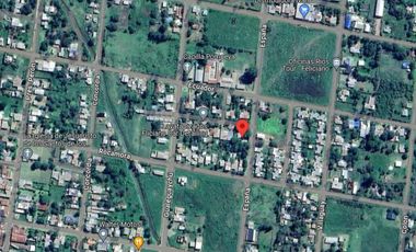 Casa en venta - 3 Dormitorios 1 Baño - Cochera - 523Mts2 - Feliciano, Entre Ríos