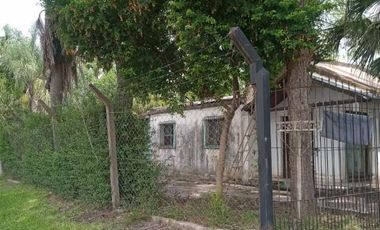Casa en venta - 3 Dormitorios 1 Baño - Cochera - 523Mts2 - Feliciano, Entre Ríos