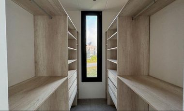 VENTA CASA  DE 4 DORMITORIOS BARRIO CERRADO ALTOS DE CAMPO GRANDE