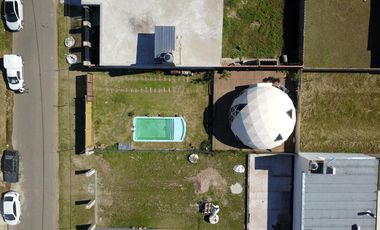 Venta casa tipo domo monoambiente con Pileta en Capitán Bermúdez