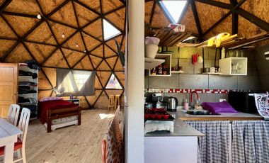 Venta casa tipo domo monoambiente con Pileta en Capitán Bermúdez