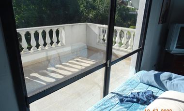 Casa en venta - 3 Dormitorios 4 Baños - Cochera - 1.000Mts2 - San Vicente