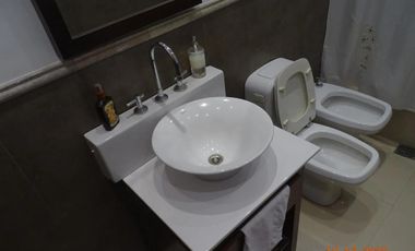 Casa en venta - 3 Dormitorios 4 Baños - Cochera - 1.000Mts2 - San Vicente