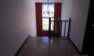Casa en venta - 3 Dormitorios 4 Baños - Cochera - 1.000Mts2 - San Vicente