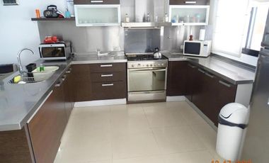 Casa en venta - 3 Dormitorios 4 Baños - Cochera - 1.000Mts2 - San Vicente