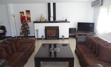Casa en venta - 3 Dormitorios 4 Baños - Cochera - 1.000Mts2 - San Vicente