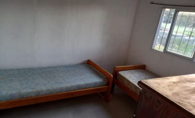 Casa en venta - 5 Dormitorios 2 Baños - 402Mts2 - San Eduardo del Mar