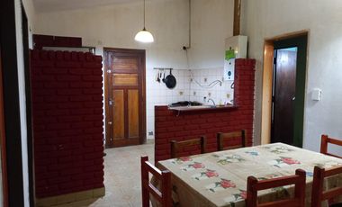 Casa en venta - 5 Dormitorios 2 Baños - 402Mts2 - San Eduardo del Mar