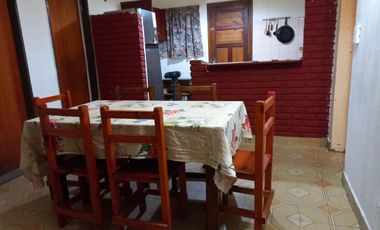 Casa en venta - 5 Dormitorios 2 Baños - 402Mts2 - San Eduardo del Mar