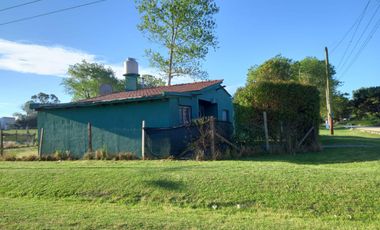 Casa en venta - 5 Dormitorios 2 Baños - 402Mts2 - San Eduardo del Mar