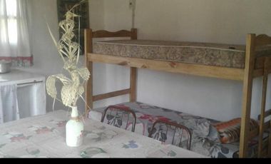 Casa en venta - 5 Dormitorios 2 Baños - 402Mts2 - San Eduardo del Mar