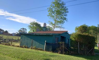 Casa en venta - 5 Dormitorios 2 Baños - 402Mts2 - San Eduardo del Mar